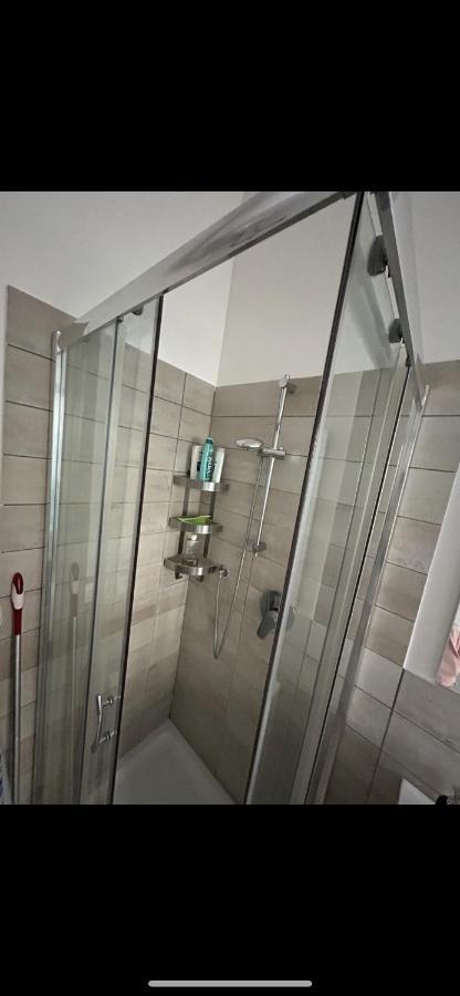 Baracca 7 Apartment Bologna Eksteriør billede